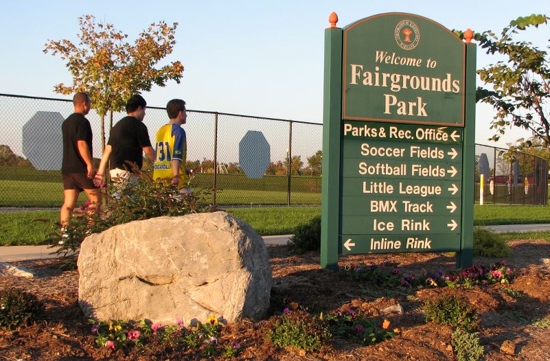 Fairground Park Entrance
