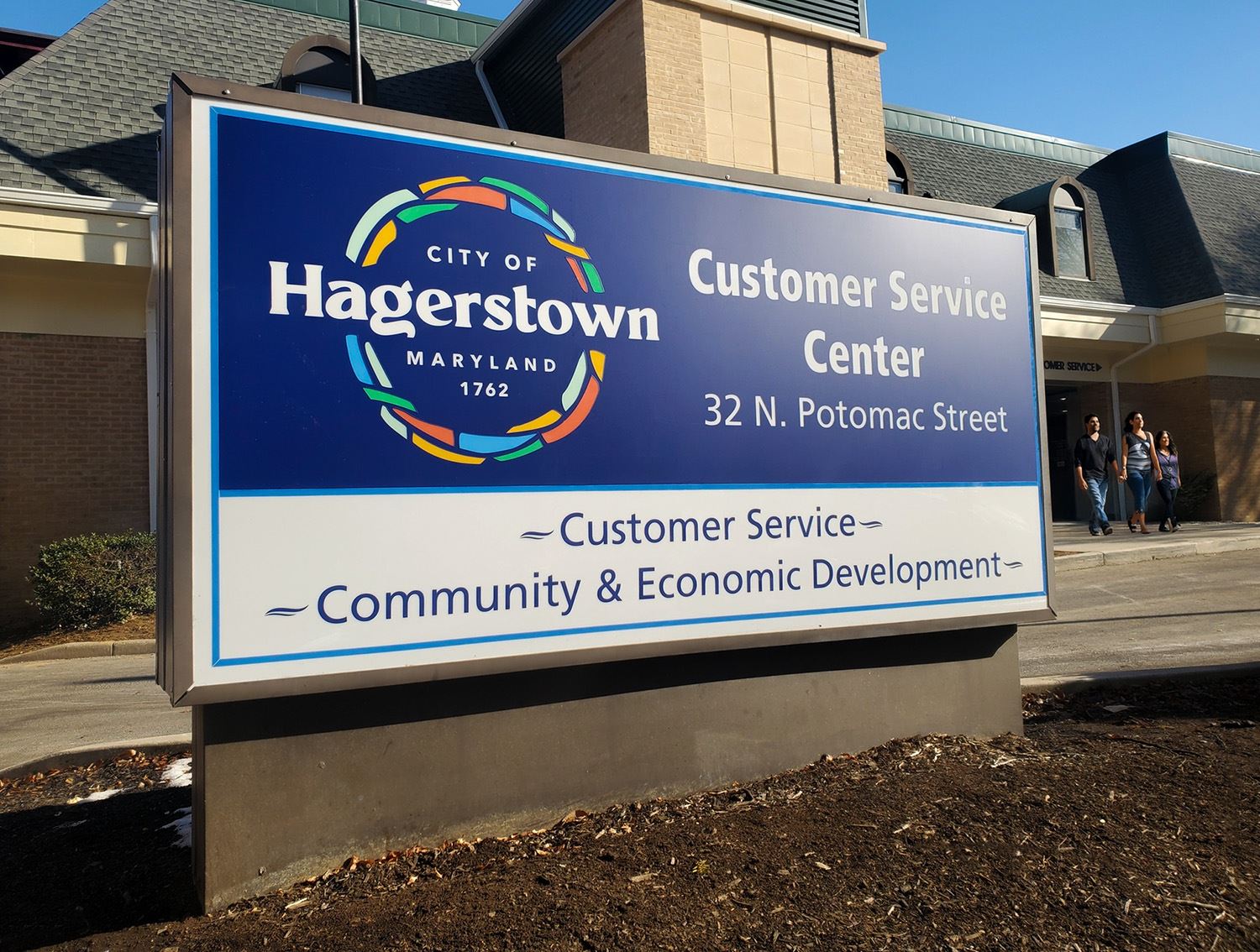 Customer Service Entrance Sign